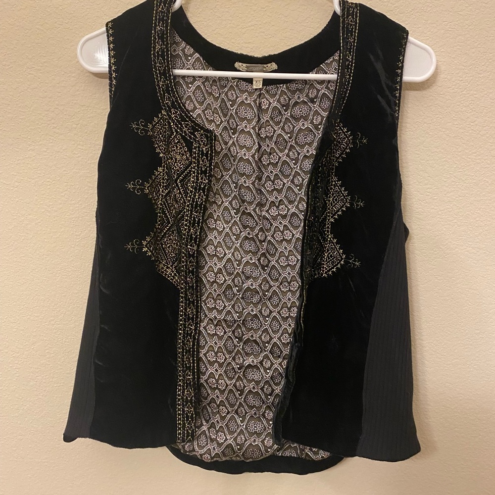 Black and Gold Embroidered Women's Top